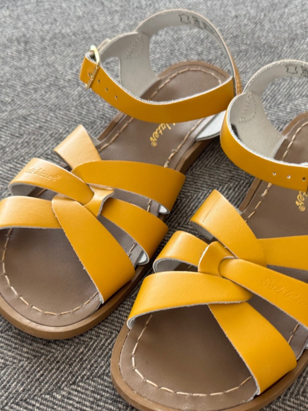 ORIGINAL STYLE, SALT WATER SANDALS BY HOY, WOMENS SIZE IN MUSTARD COLOR
